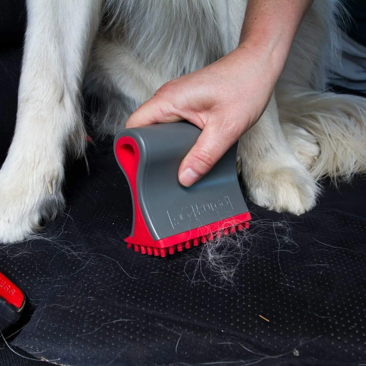 KURGO SHED SWEEPER - DOG HAIR REMOVER - Image 3